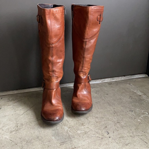 Clarks Ridding Boots - Picture 2 of 7